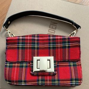 Steve madden plaid purse